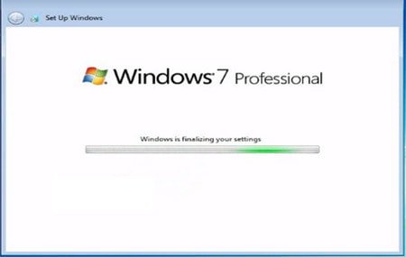 Quá trình cài đặt Windows 7 hoàn tất